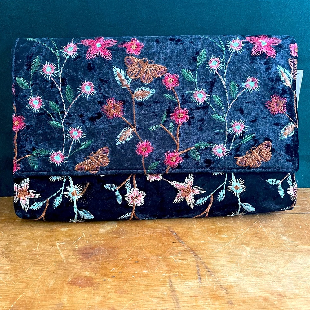 Floral embroidered velvet purse